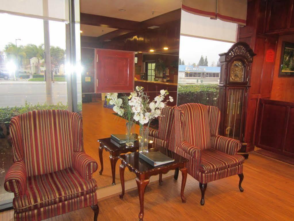 Capri Suites Anaheim Zewnętrze zdjęcie