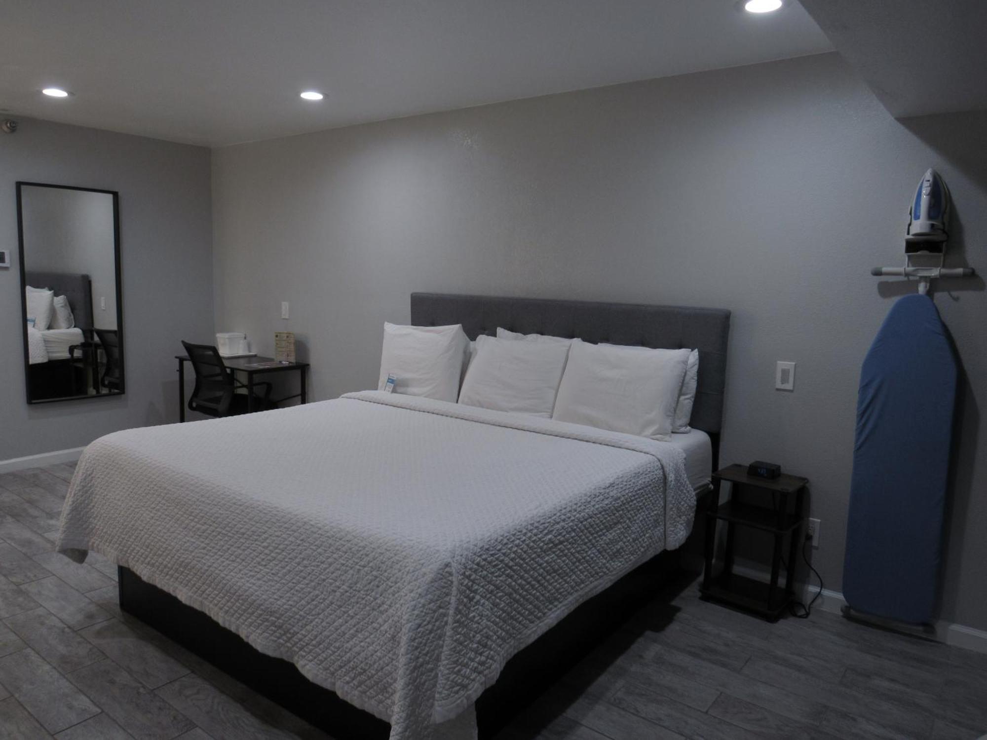 Capri Suites Anaheim Zewnętrze zdjęcie